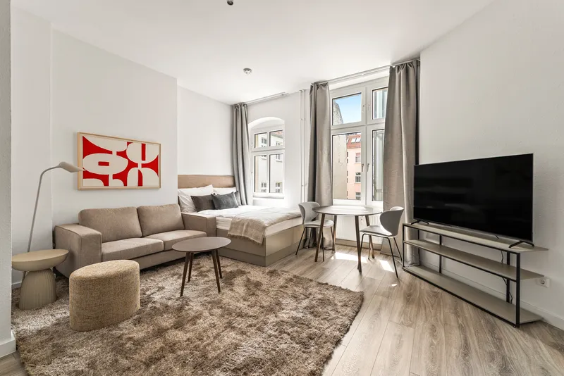 Moderne 1-Zimmer Wohnung in Neukölln - voll möbliert — photo 1